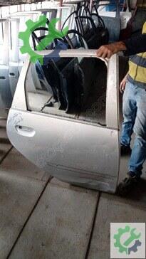 Mitsubishi Colt Sağ Arka Kapı çıkma parça