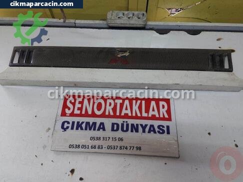 Mitsubishi L300 Ön Panjur çıkma parça