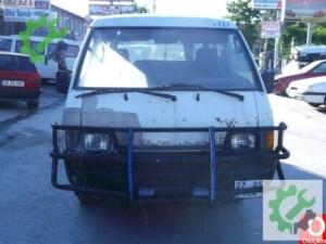 Mitsubishi L-300 1993 Minübüs Çıkma Parça