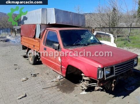 Mitsubishi L200 Sağ Ön Çamurluk çıkma parça