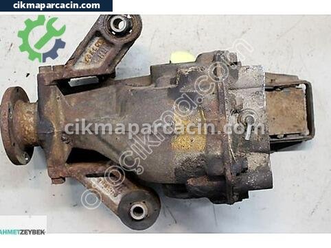 Mitsubishi Outlander Arka Defransiyel çıkma parça