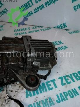 Mitsubishi Outlander Arka Defransiyel çıkma parça