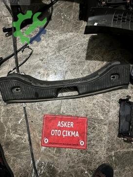 Opel Mokka Bagaj Kilit Plastiği çıkma parça
