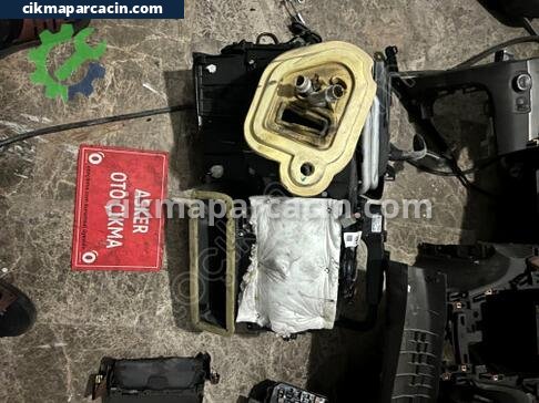 Opel Mokka Kalorifer Kutusu çıkma parça
