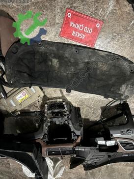 Opel Mokka Kaput Menteşesi çıkma parça