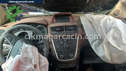 Opel Mokka Teyp çıkma parça