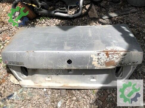 Mitsubishi Carisma Bagaj Kapağı çıkma parça