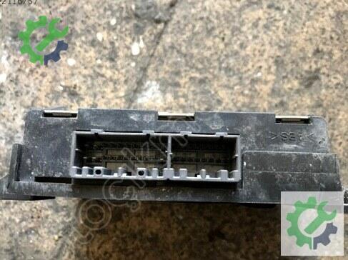 Mitsubishi Carisma Merkezi Kilit Beyni MR238029 çıkma parça