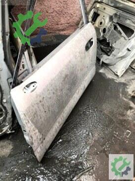 Mitsubishi Carisma Sol Ön Kapı 1997-2004 çıkma parça