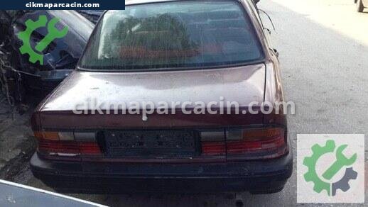 Mitsubishi Galant Bagaj Kapağı çıkma parça