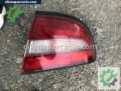 Mitsubishi Galant Stop Lambası çıkma parça