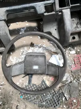 Mitsubishi L200 Direksiyon Simidi çıkma parça