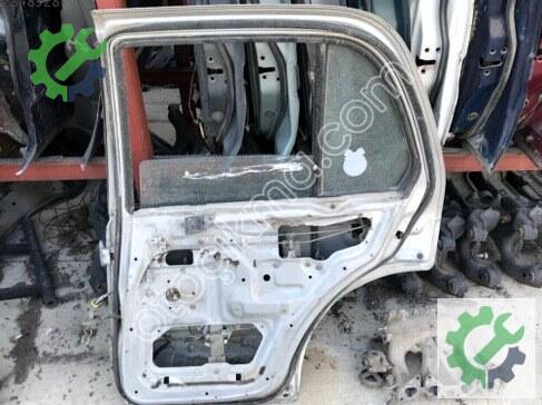 Mitsubishi Lancer Sağ Arka Kapı 1990-1992 çıkma parça