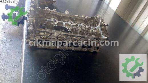 Nissan Navara Silindir Kapağı 110415059R çıkma parça