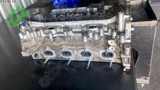 Nissan Navara Silindir Kapağı 110415059R çıkma parça