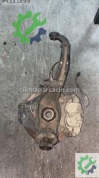 Nissan Navara Sağ Taşıyıcı 40015-4KJ0A çıkma parça