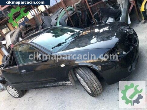 Nissan Almera çıkma parça