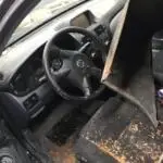 Nissan Almera dörtlü flaşör düğmesi