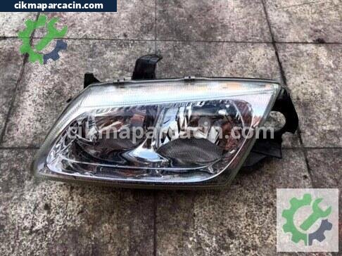 Nissan Almera Sol Ön Far çıkma parça