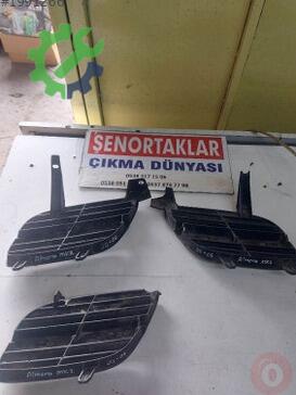Nissan Almera Ön Panjur 62322 çıkma parça