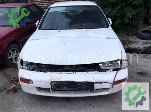Nissan Bluebird Oto Teybi çıkma parça