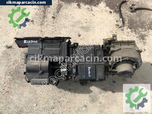 Nissan Bluebird Kalorifer Kutusu çıkma parça
