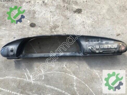 Nissan Bluebird Gösterge Çerçevesi çıkma parça