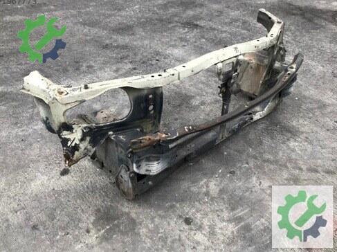 Nissan Bluebird Ön Panel çıkma parça