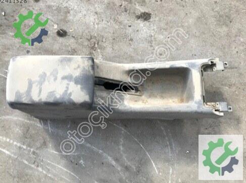 Nissan Bluebird Orta Konsol çıkma parça