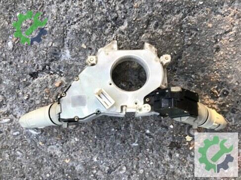 Nissan Micra Sinyal Kolu 2003-2011 çıkma parça