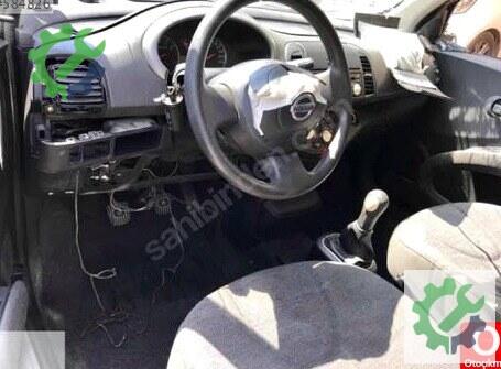 Nissan Micra MP3 Çalar çıkma parça