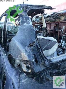 Nissan Micra Sol Arka Çamurluk çıkma parça