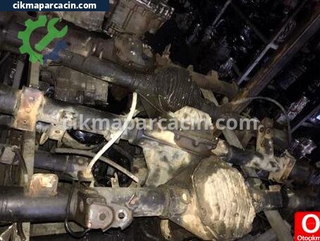 Nissan Navara Arka Defransiyel çıkma parça