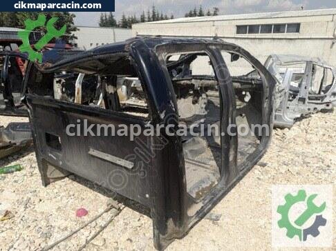 Nissan Navara Ara Bölme çıkma parça