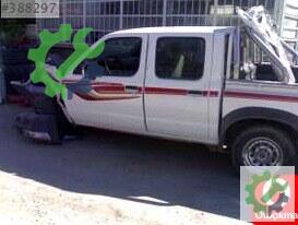 Nissan Pick-up çıkma parça