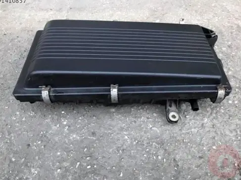 Nissan Primera Hava Filtresi Kutusu çıkma parça