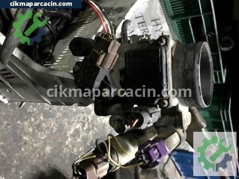 Nissan Primera Gaz Kelebeği çıkma parça