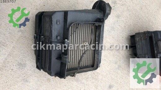 Nissan Primera Kalorifer çıkma parça