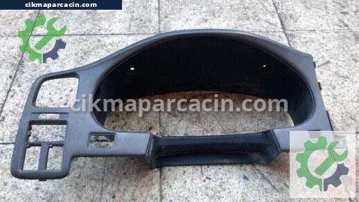 Nissan Primera Gösterge Çerçevesi çıkma parça