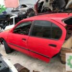 Nissan Primera sol arka kapı