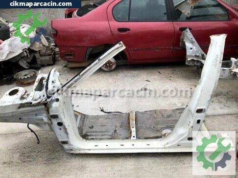 Nissan Primera Sol Konsol çıkma parça