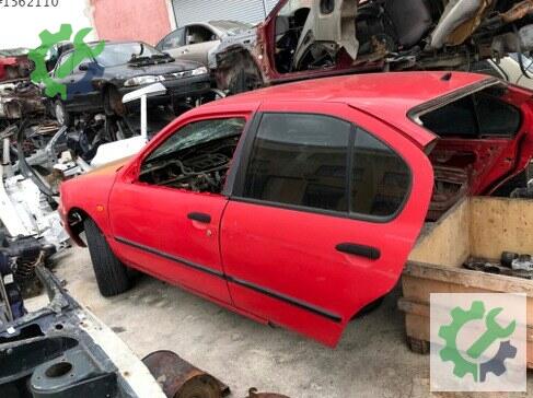 Nissan Primera Sol Ön Kapı çıkma parça