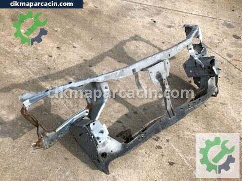 Nissan Primera Ön Panel çıkma parça