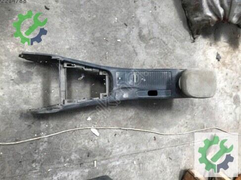 Nissan Primera Orta Konsol 2003-2007 çıkma parça