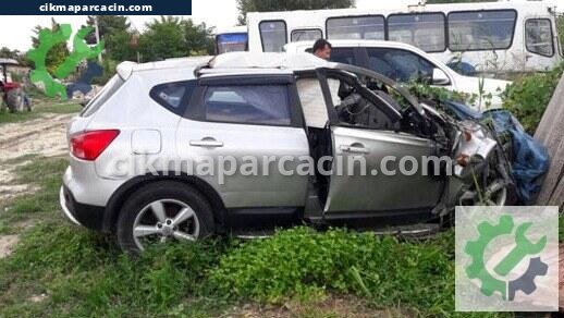 Nissan Qashqai Arka Defransiyel çıkma parça