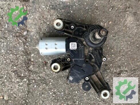 Nissan Qashqai Arka Silecek Motoru çıkma parça