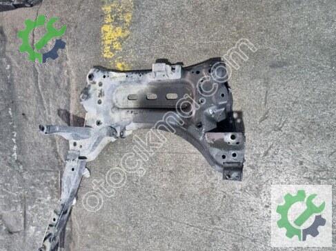 Nissan Qashqai Motor Beşiği çıkma parça