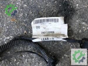 Nissan Qashqai Park Sensörü Tesisat+Kapak+Sensör TAKIM