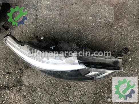 Nissan Qashqai Sağ Ön Far 2014-2017 çıkma parça