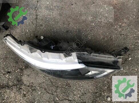 Nissan Qashqai Sağ Ön Far 2014-2017 çıkma parça